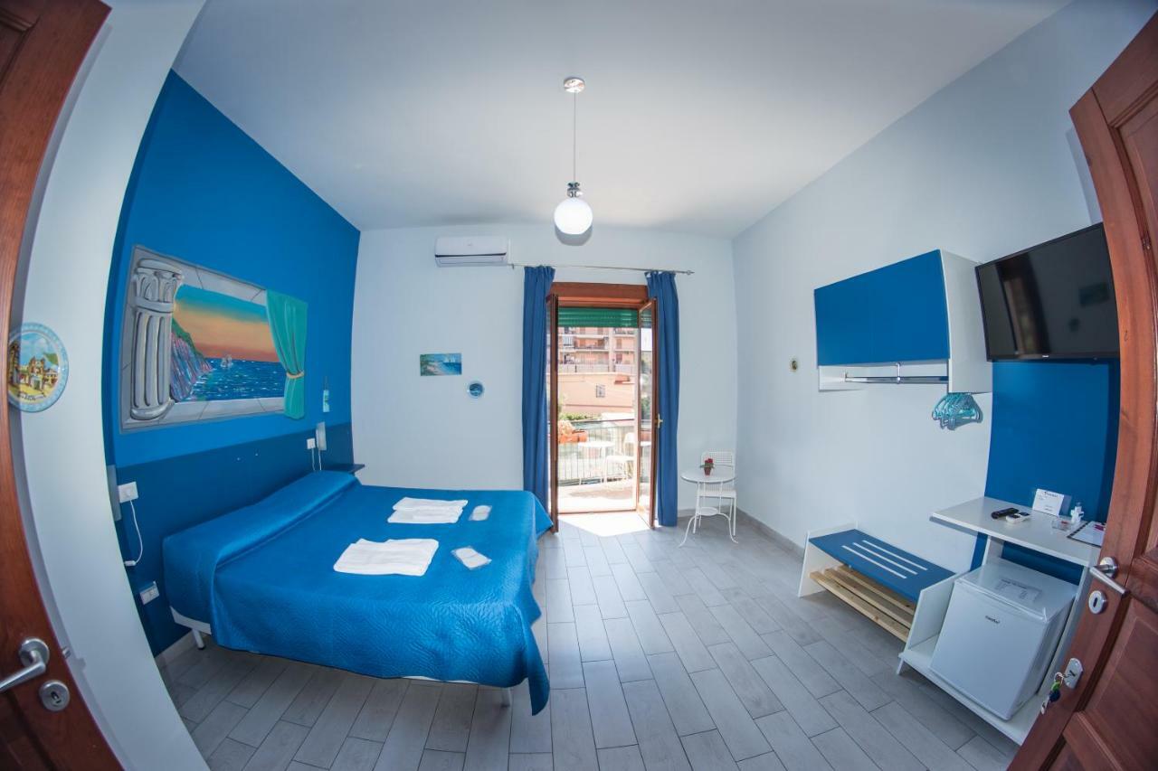 B&B Le Isole Napels Buitenkant foto