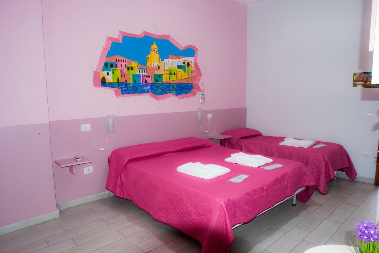 B&B Le Isole Napels Buitenkant foto